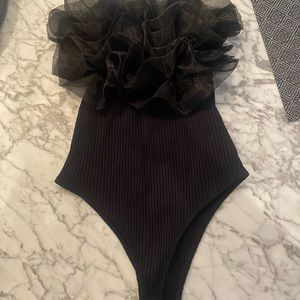 Zara Ruffle body suit size large